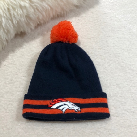NFL Other - 🌷3/$10 Close Out Sale🌷 NFL Denver Broncos Knit Winter Hat